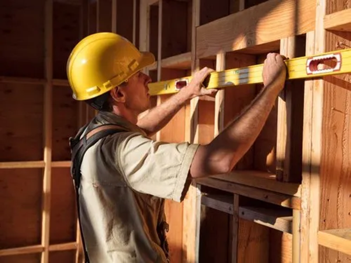 How Carpentry Handyman Services Enhance Your Living Space