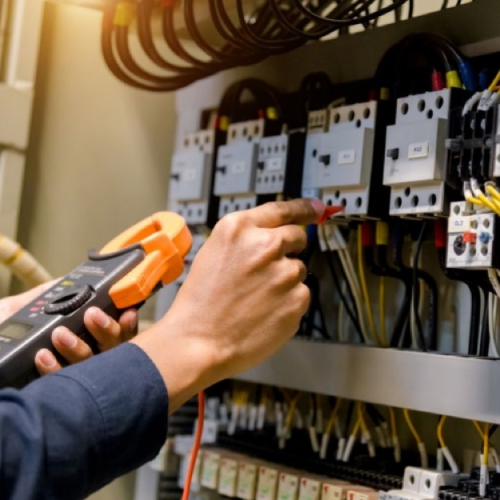 How To Choose The Right Commercial Electrical Work Services